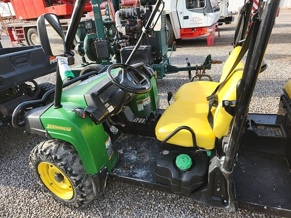 JOHN DEERE XUV855M S4 photo 5