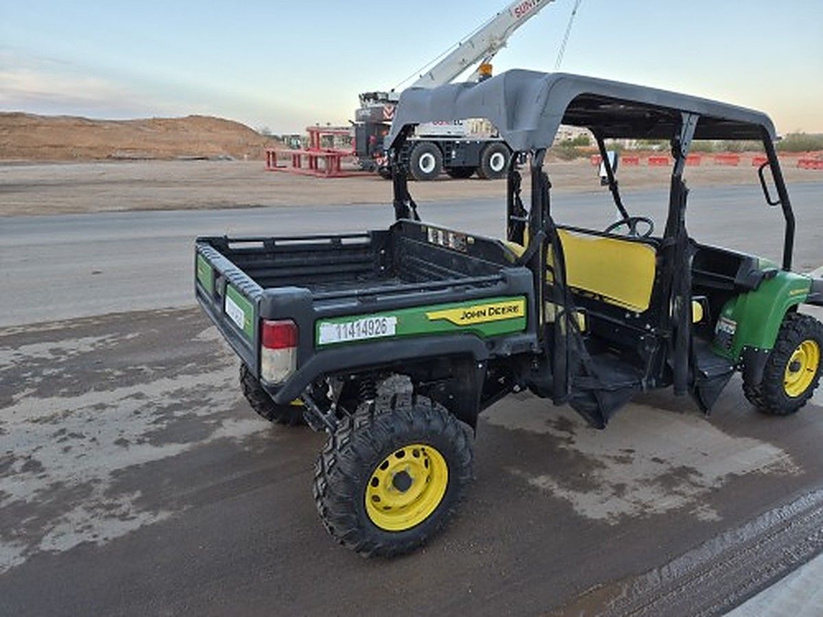 JOHN DEERE XUV855M S4 photo 3