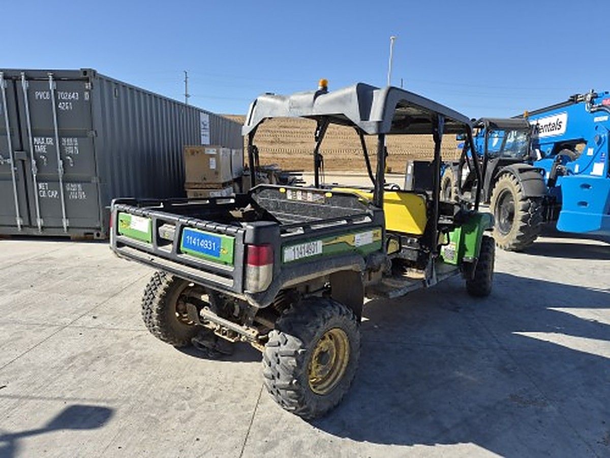 JOHN DEERE XUV855M S4 photo 2