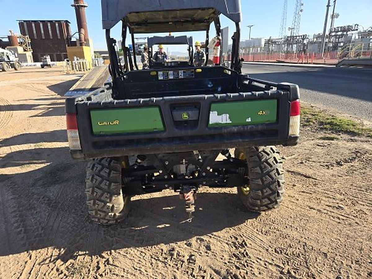 JOHN DEERE XUV855M S4 photo 4