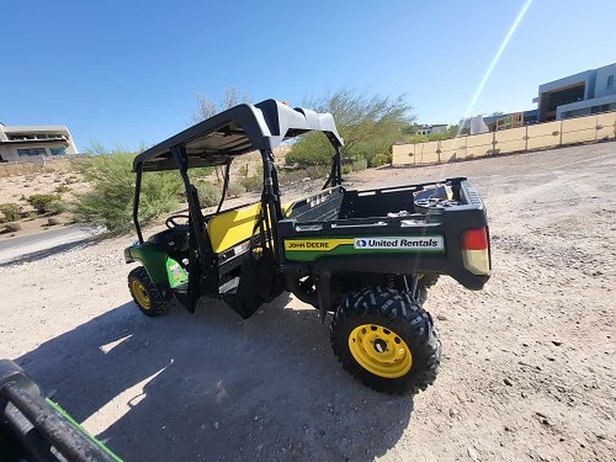 JOHN DEERE XUV855M S4 photo 2