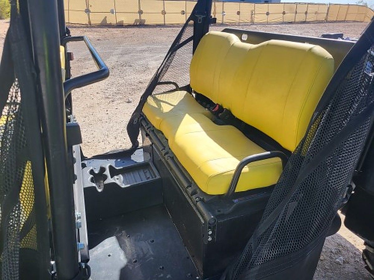 JOHN DEERE XUV855M S4 photo 4