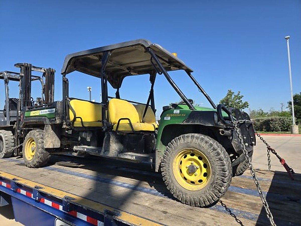 JOHN DEERE XUV855M S4 photo 5