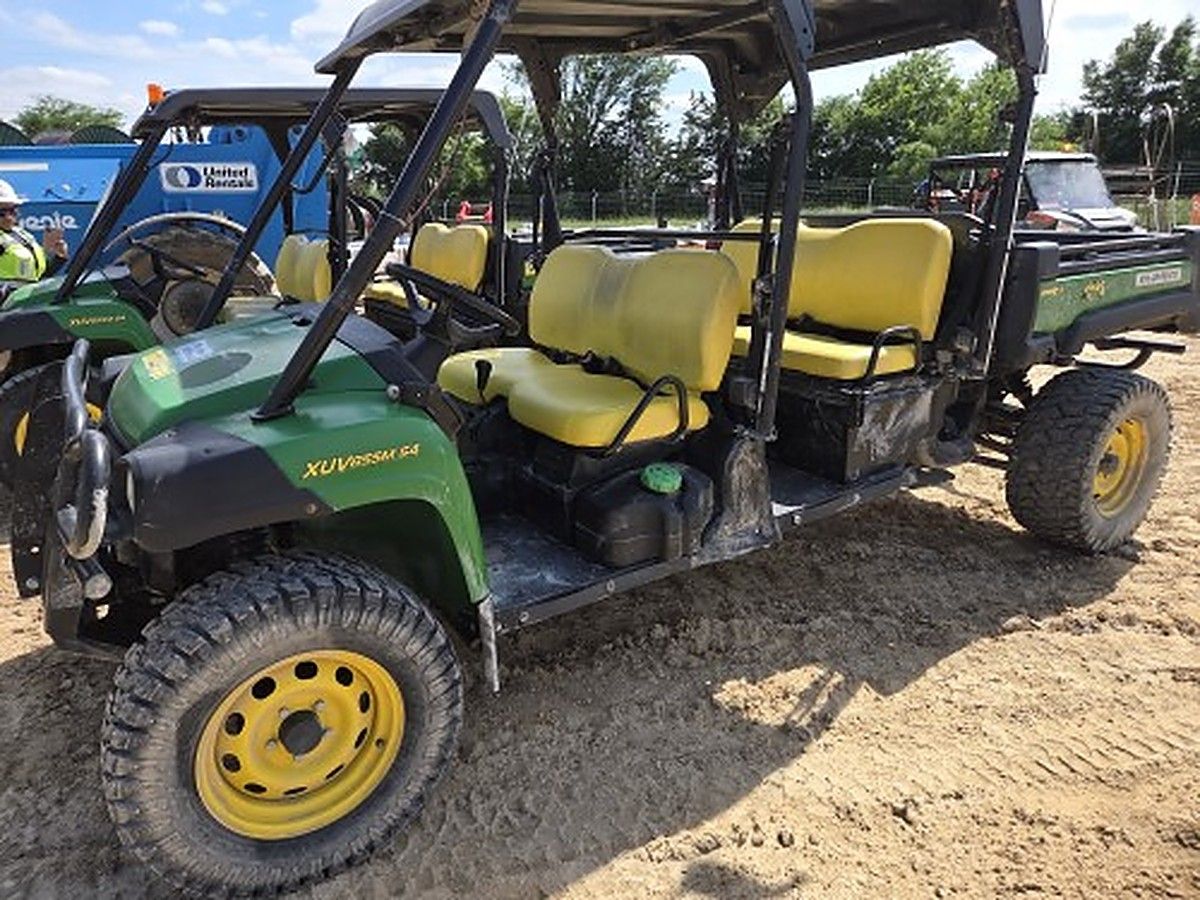 JOHN DEERE XUV855M S4 photo 5