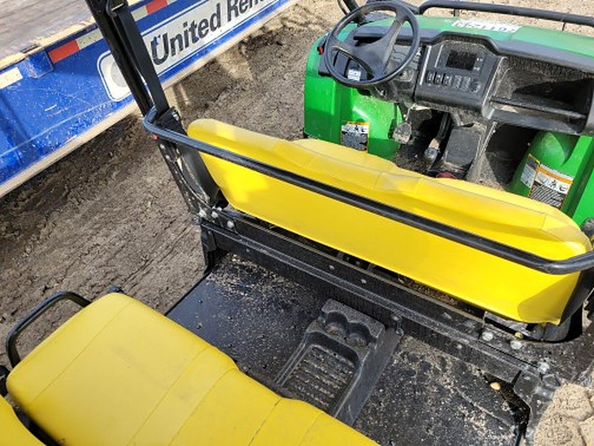 JOHN DEERE XUV855M S4 photo 5
