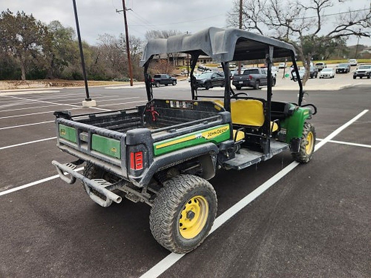 JOHN DEERE XUV855M S4 photo 4