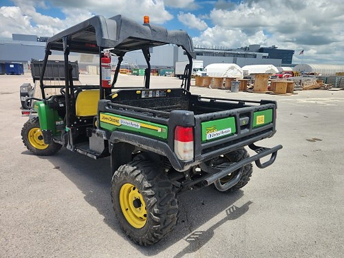 JOHN DEERE XUV855M S4 photo 8