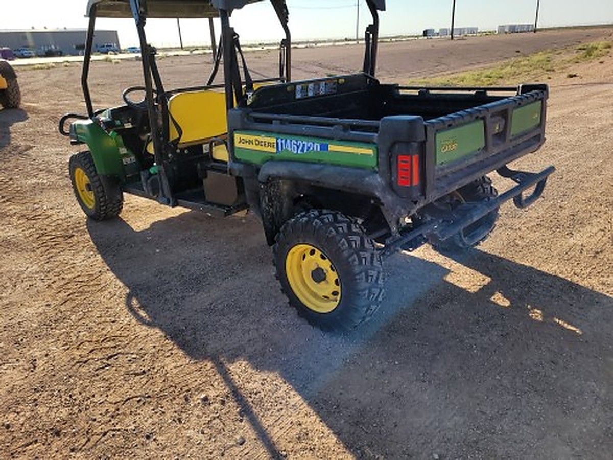 JOHN DEERE XUV855M S4 photo 3