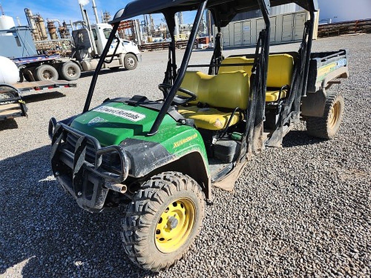 JOHN DEERE XUV855M S4 photo 6