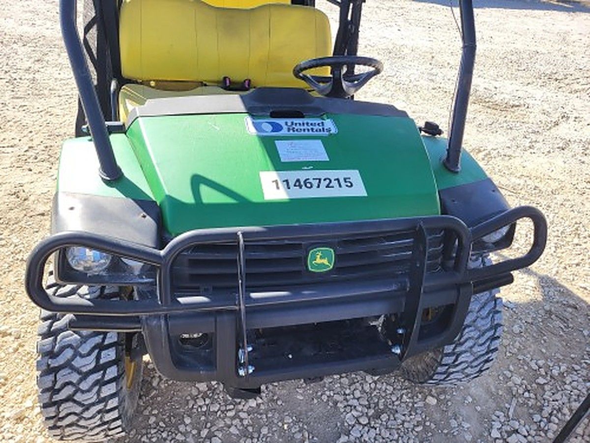 JOHN DEERE XUV855M S4 photo 2