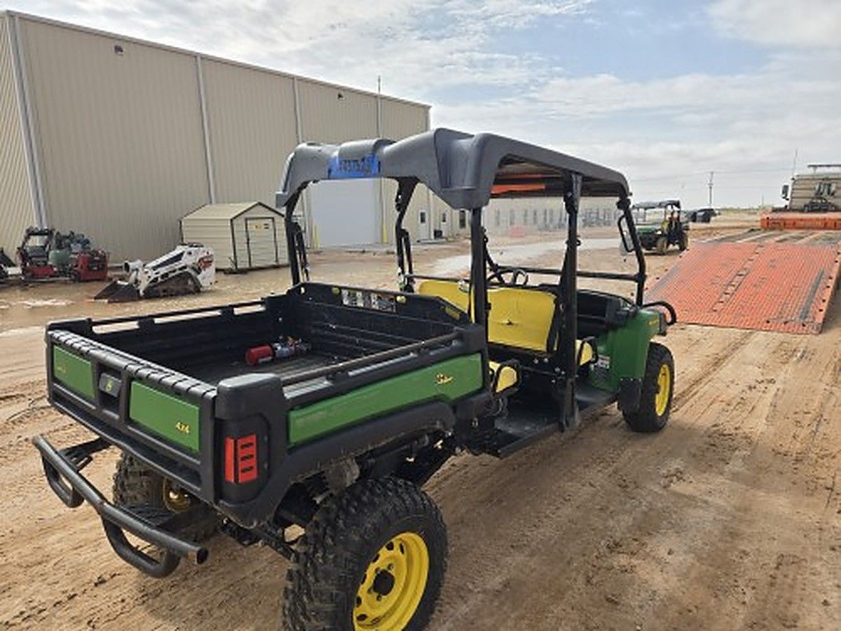 JOHN DEERE XUV855M S4 photo 3