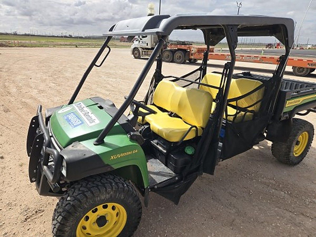 JOHN DEERE XUV855M S4 photo 2