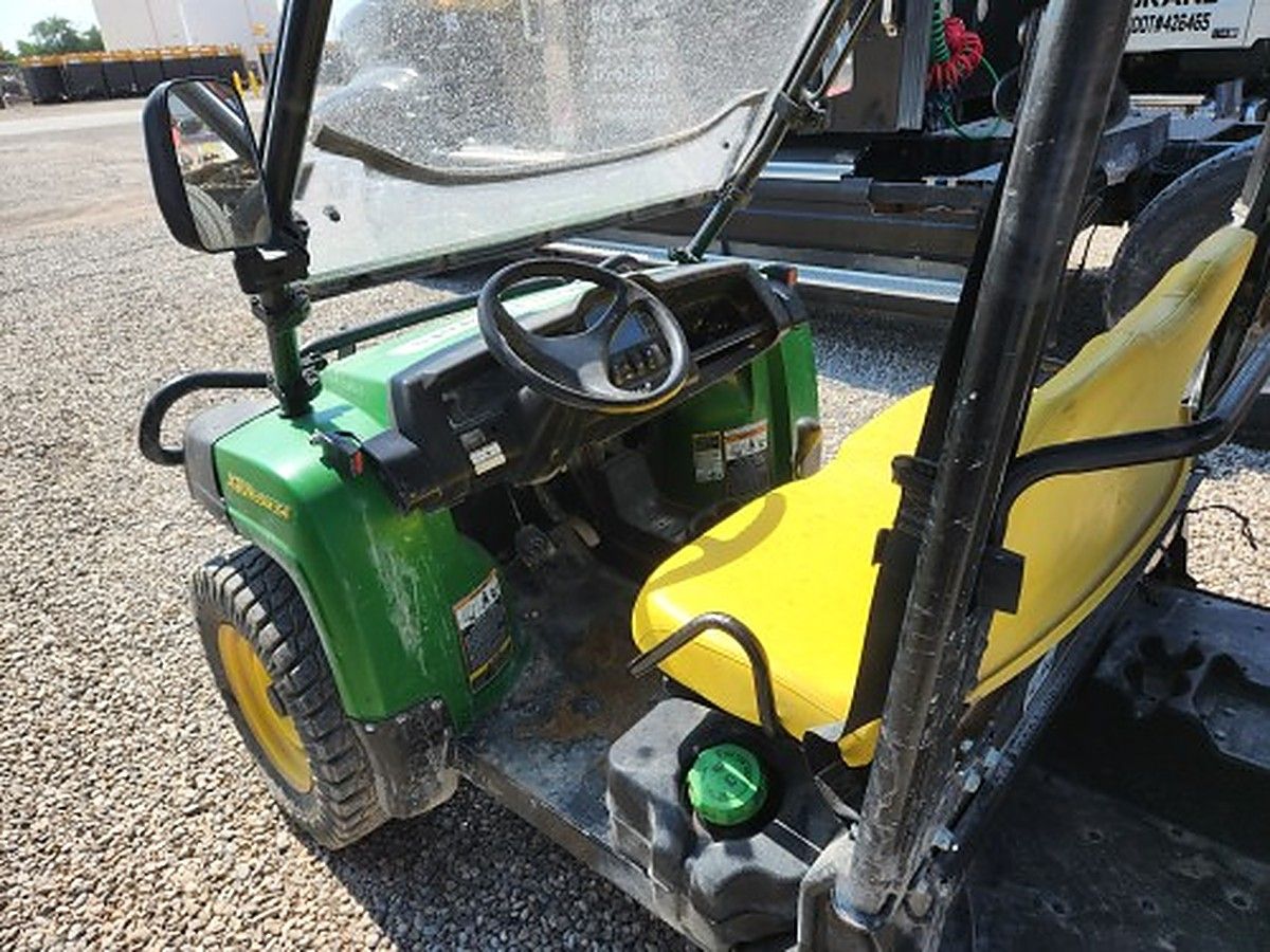 JOHN DEERE XUV855M S4 photo 5