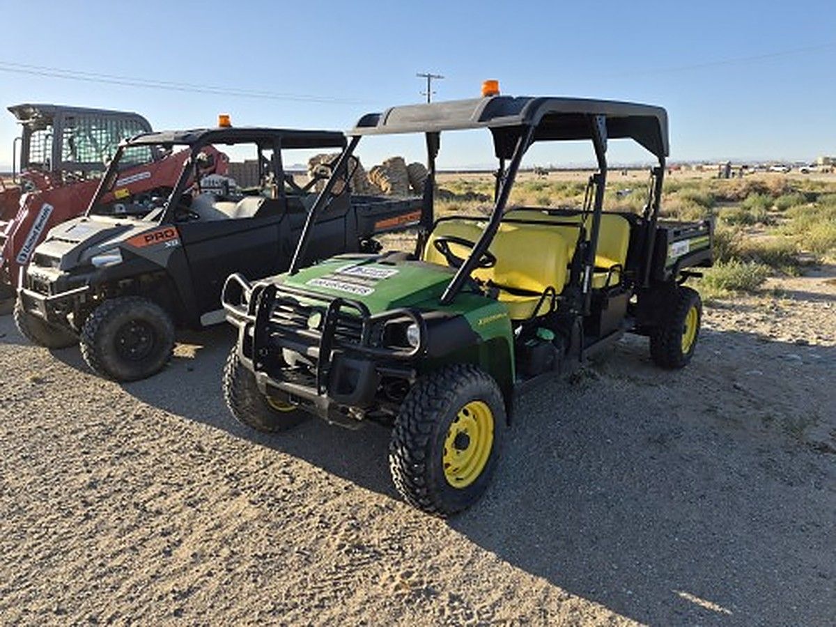 JOHN DEERE XUV855M S4 photo 3