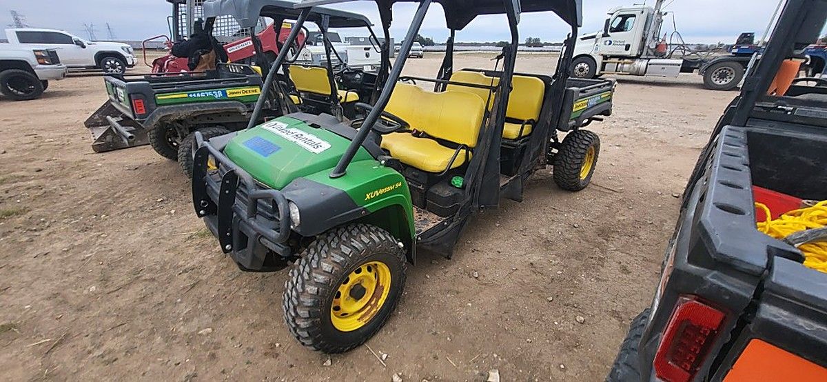 JOHN DEERE XUV855M S4 photo 5