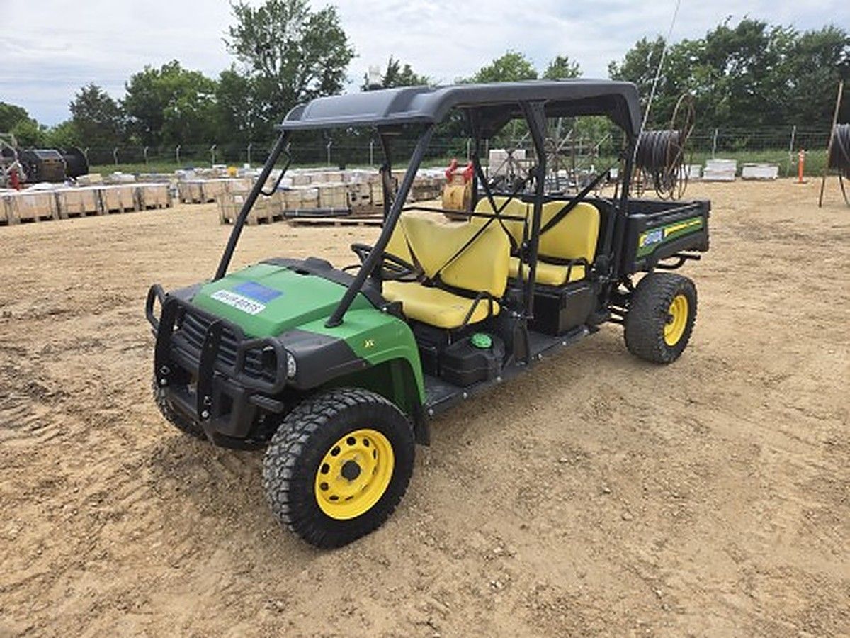 JOHN DEERE XUV855M S4 photo 5