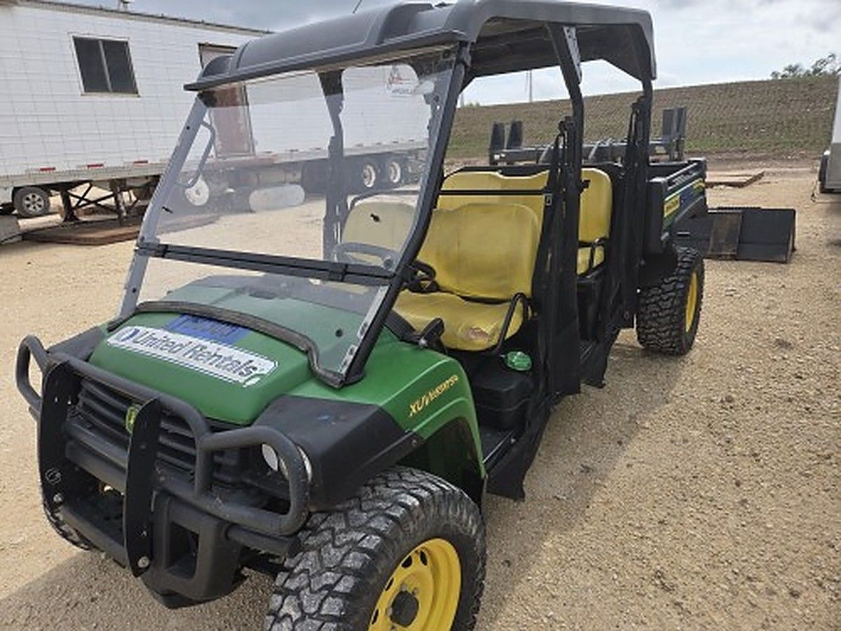 JOHN DEERE XUV855M photo 8