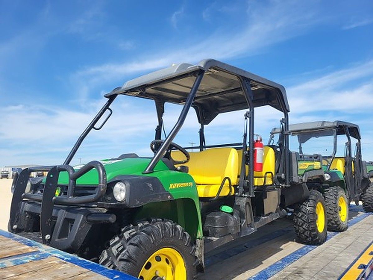JOHN DEERE XUV855MS4 photo 3
