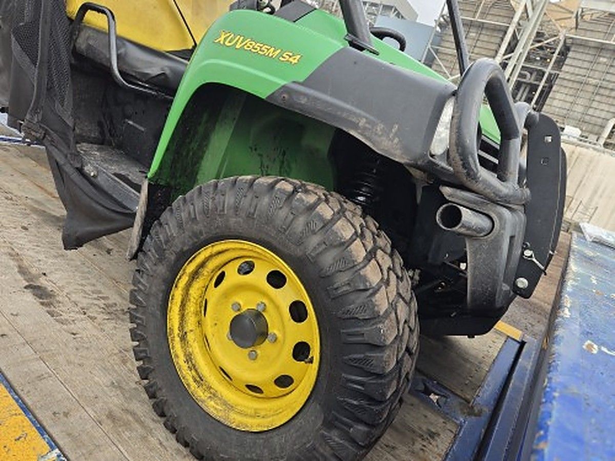 JOHN DEERE XUV855MS4 photo 6