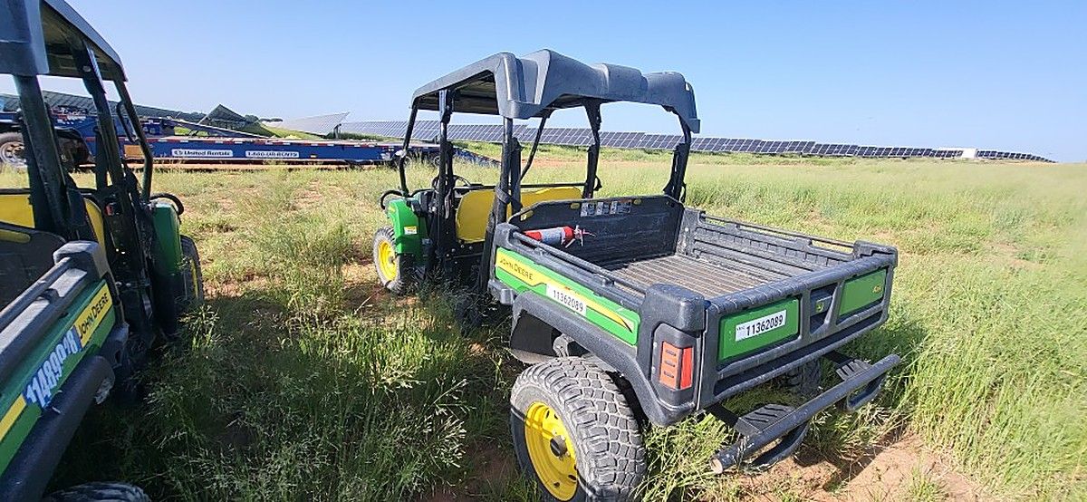 JOHN DEERE XUV855MS4 photo 6