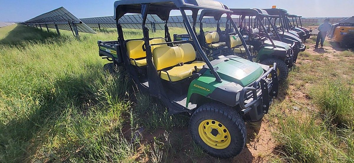 JOHN DEERE XUV855MS4 photo 10