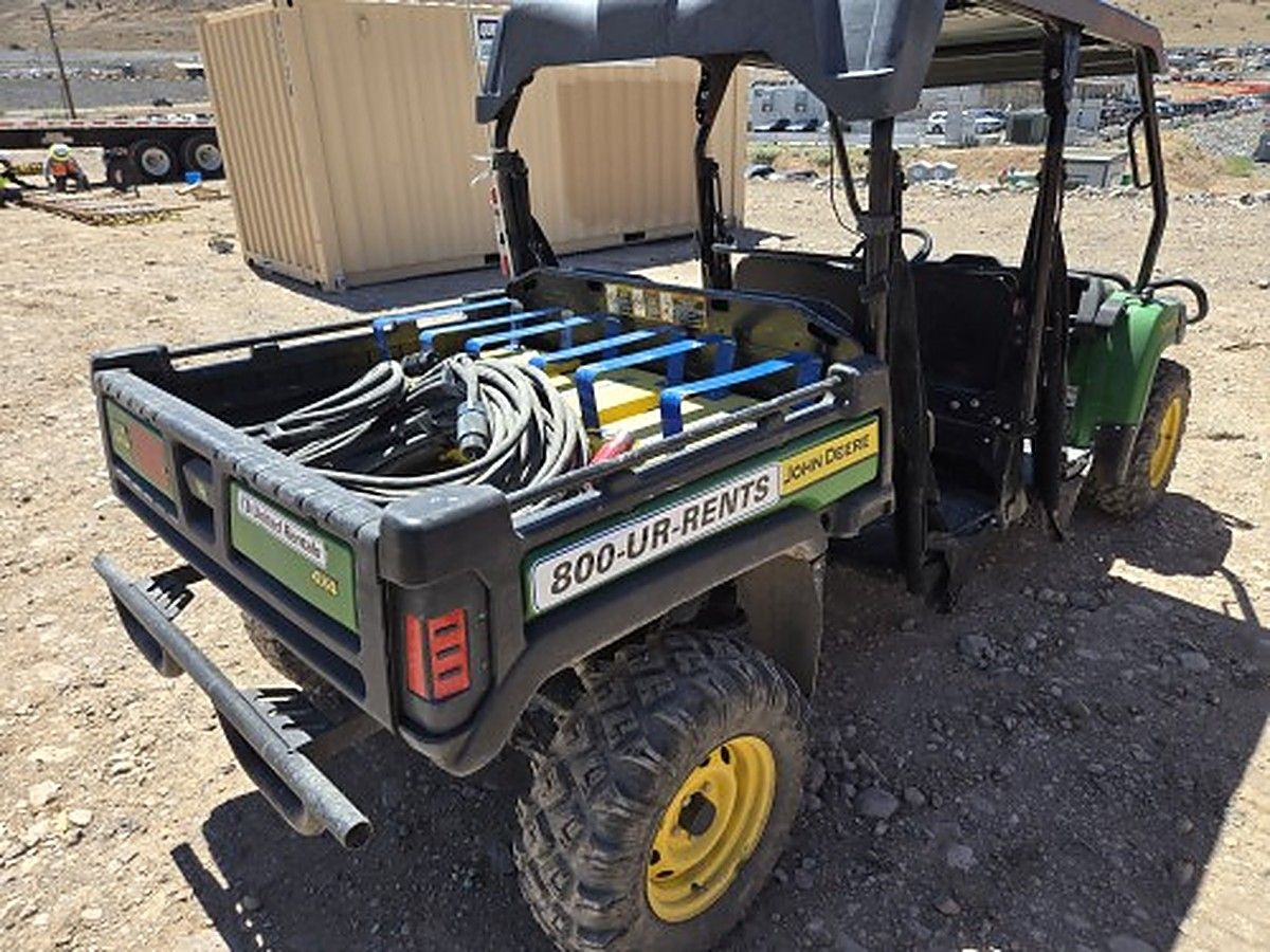 JOHN DEERE XUV855MS4 photo 7