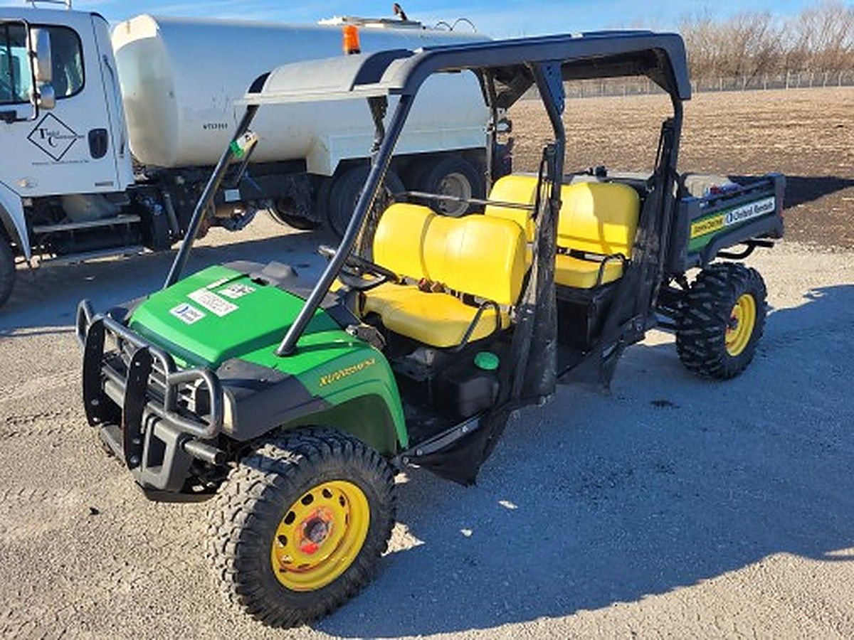 JOHN DEERE XUV855MS4 photo 4