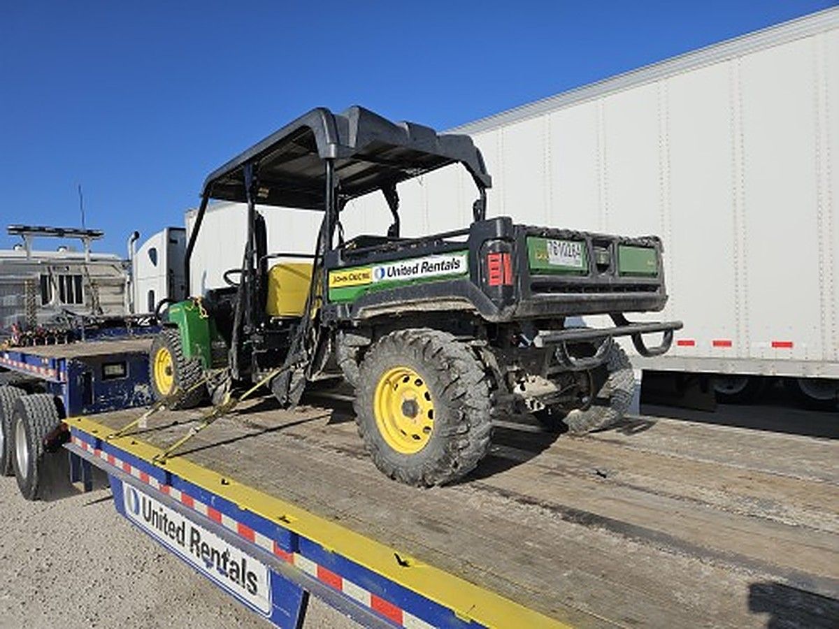JOHN DEERE XUV855MS4 photo 6