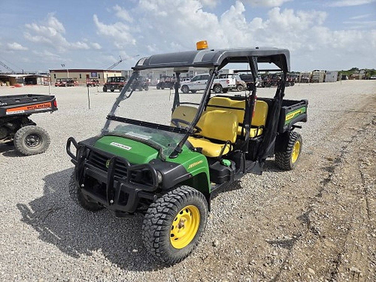 JOHN DEERE XUV855MS4 photo 2