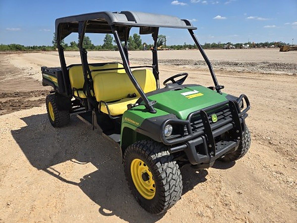 JOHN DEERE XUV855MS4 photo 5