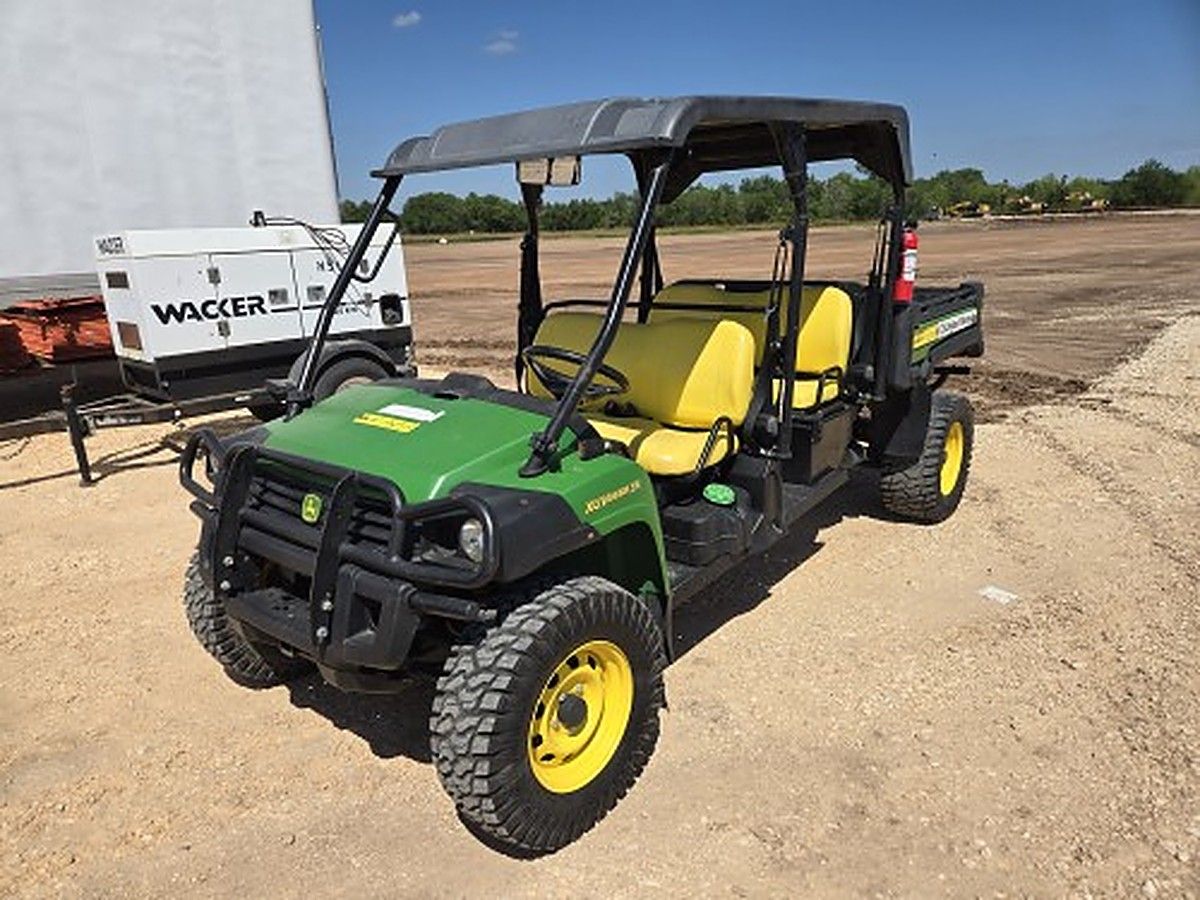 JOHN DEERE XUV855MS4 photo 6