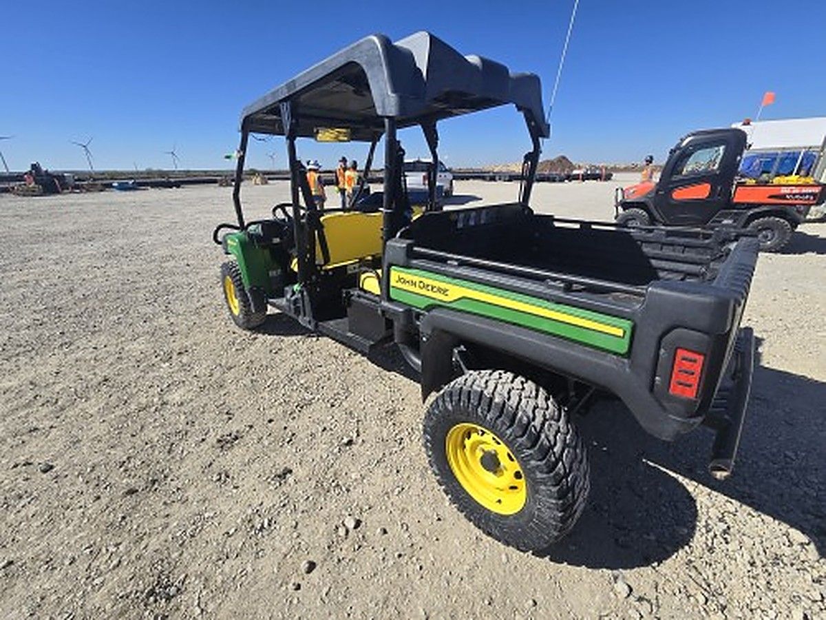 JOHN DEERE XUV855MS4 photo 8
