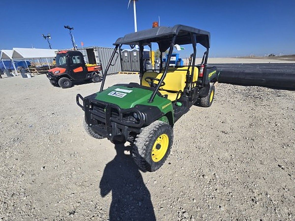 JOHN DEERE XUV855MS4 photo 9