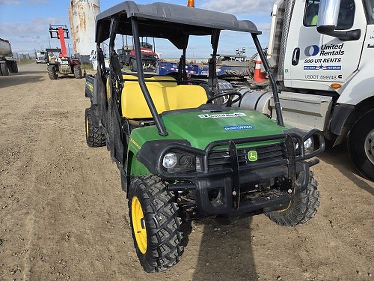 JOHN DEERE XUV855MS4 photo 4