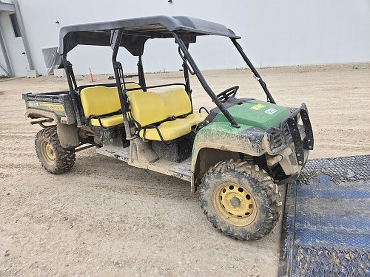 JOHN DEERE XUV855MS4 photo 7