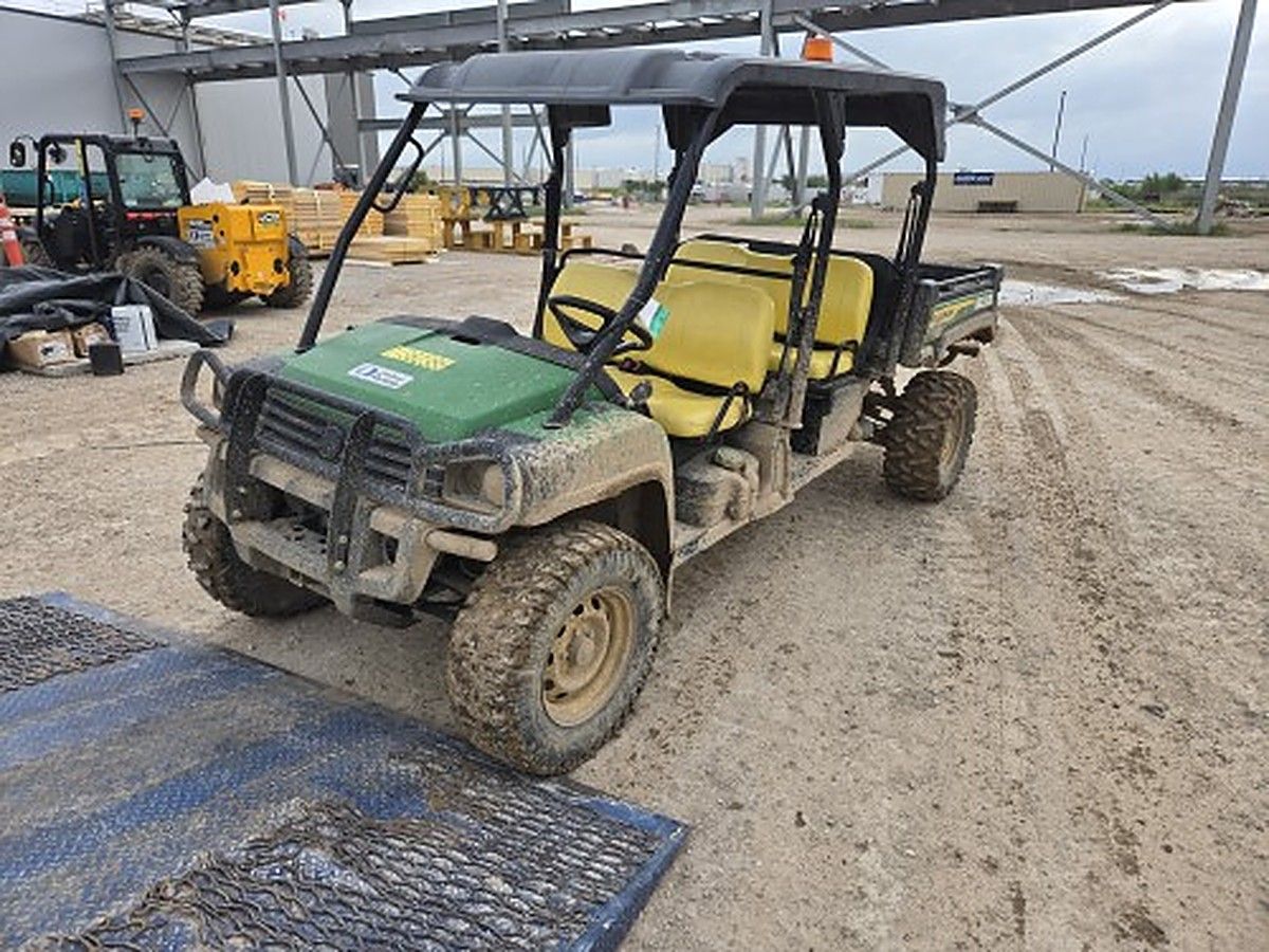 JOHN DEERE XUV855MS4 photo 10