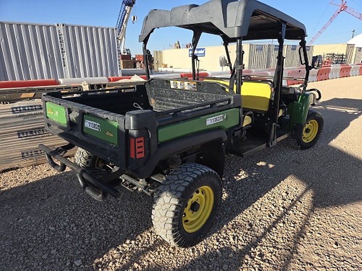 JOHN DEERE XUV855MS4 photo 5