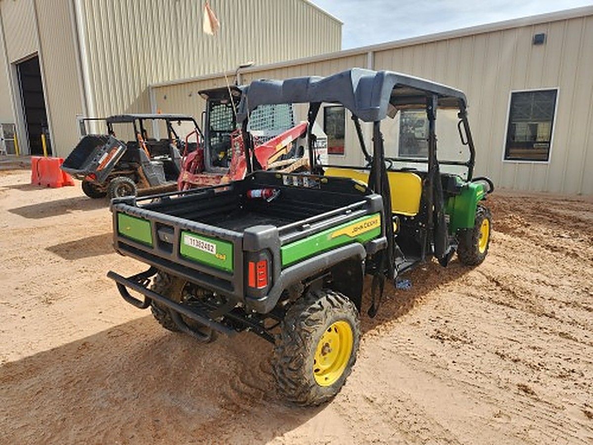 JOHN DEERE XUV855MS4 photo 7