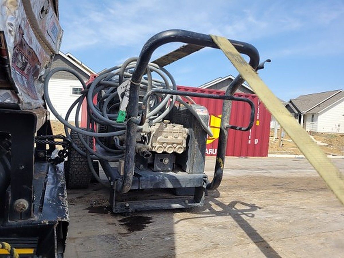 2022 MI-T-M CW-4004-5MGH for sale in Las Vegas, NV