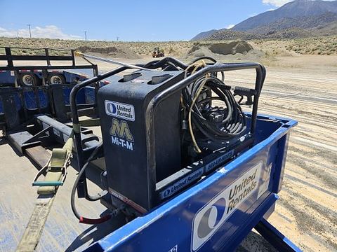 2022 MI-T-M HSP-3504-3MGH Pressure Washer Hot Gas