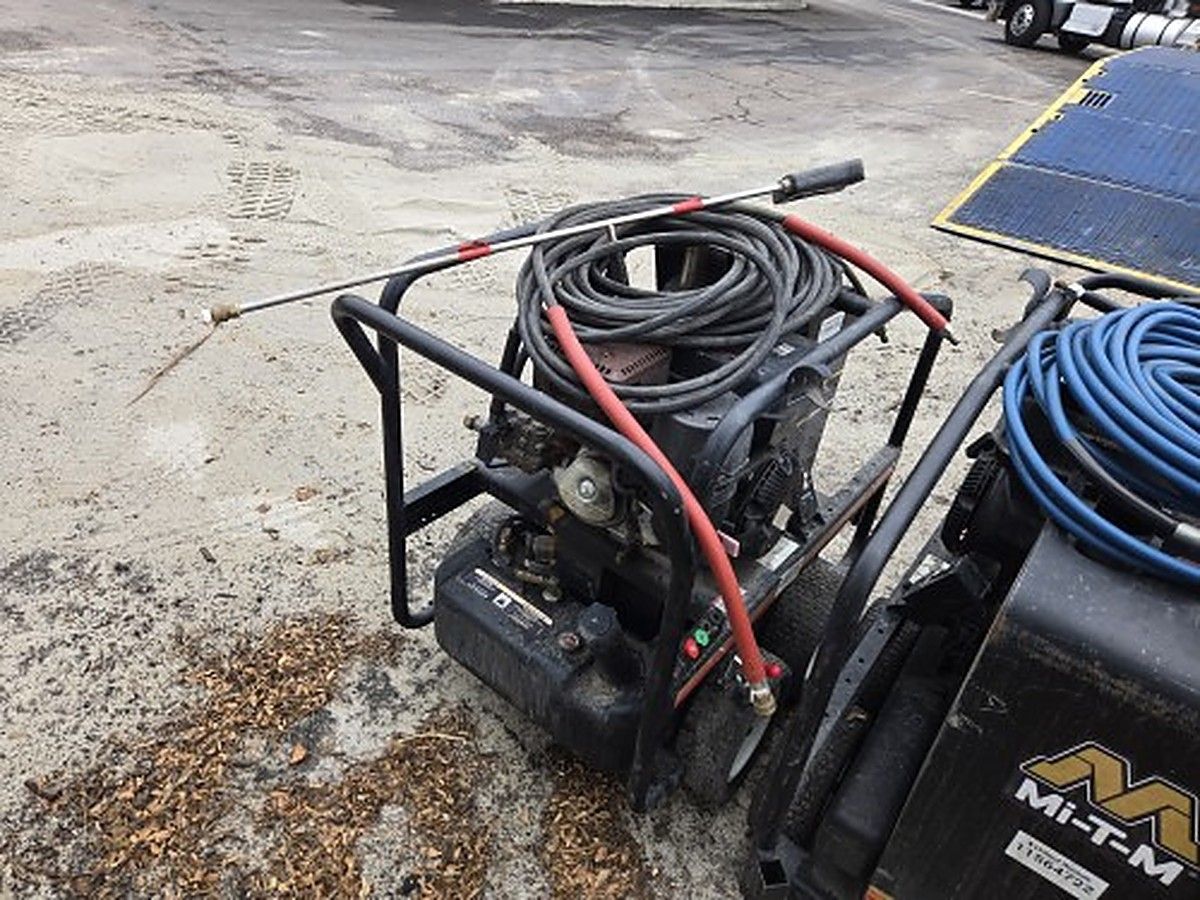 2022 MI-T-M HSP-3504-3MGH for sale in Las Vegas, NV