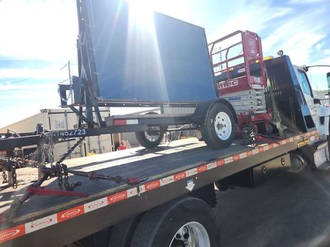 2022 MONTY SHADETRAILER Trailer Shade With Bench And Canopy