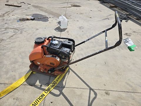 2022 MULTIQUIP MVC88VTHW Vib Plate Medium 3000-5000# Impact