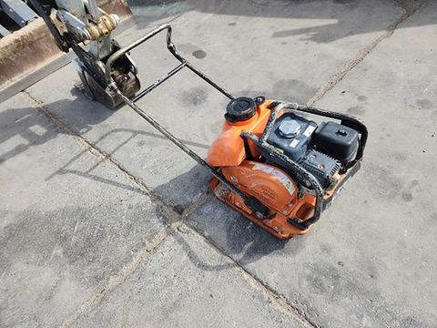 2022 MULTIQUIP MVC88VTHW Vib Plate Medium 3000-5000# Impact