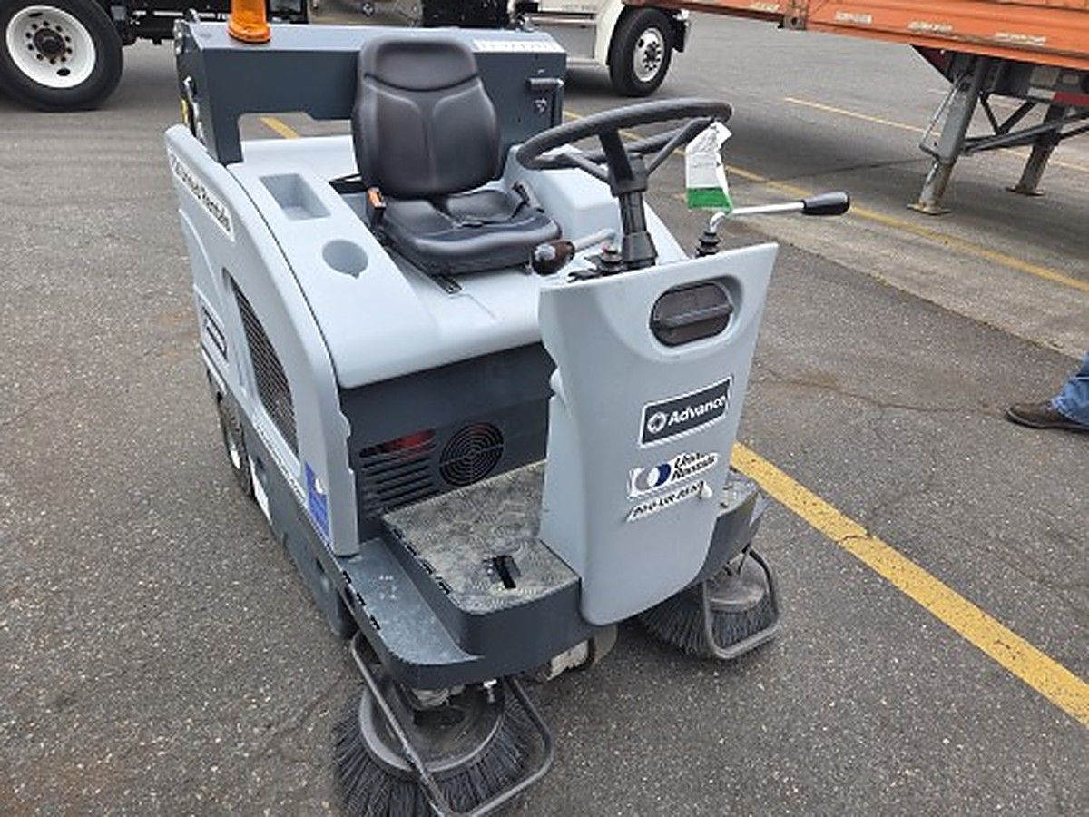 NILFISK SW4000 49 photo 2