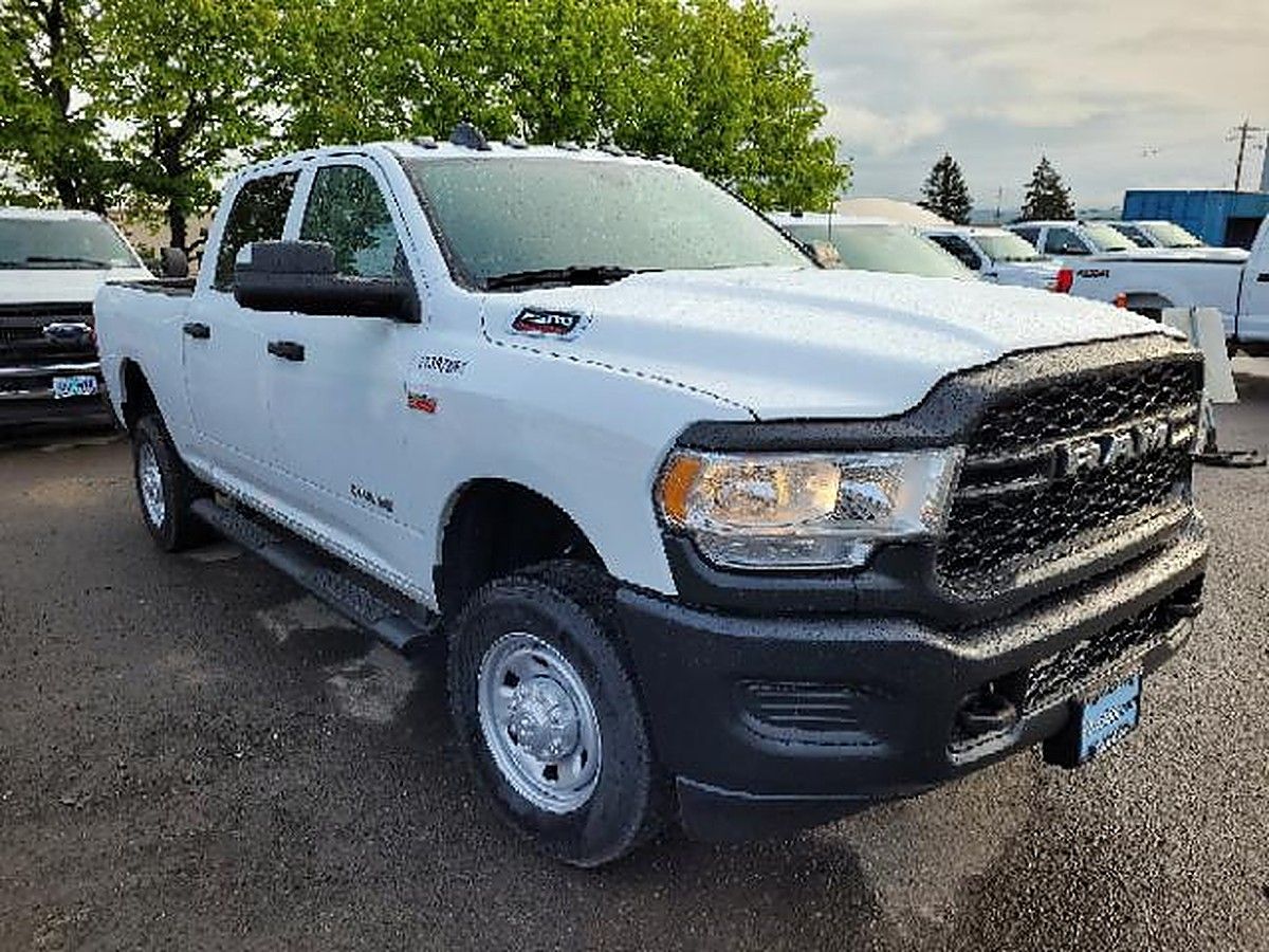 RAM 2500CREWTMG4WD photo 4