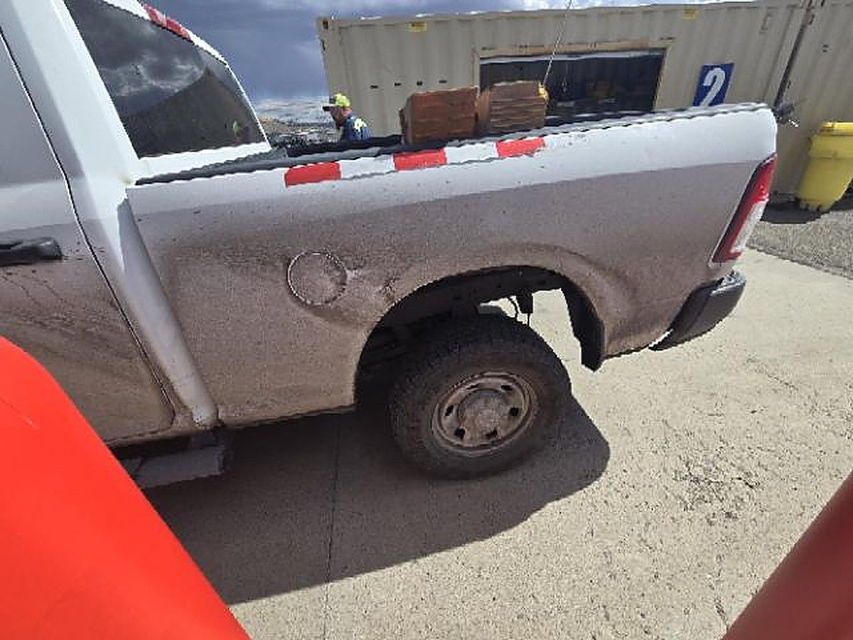 RAM 2500CREWTMG4WD photo 10