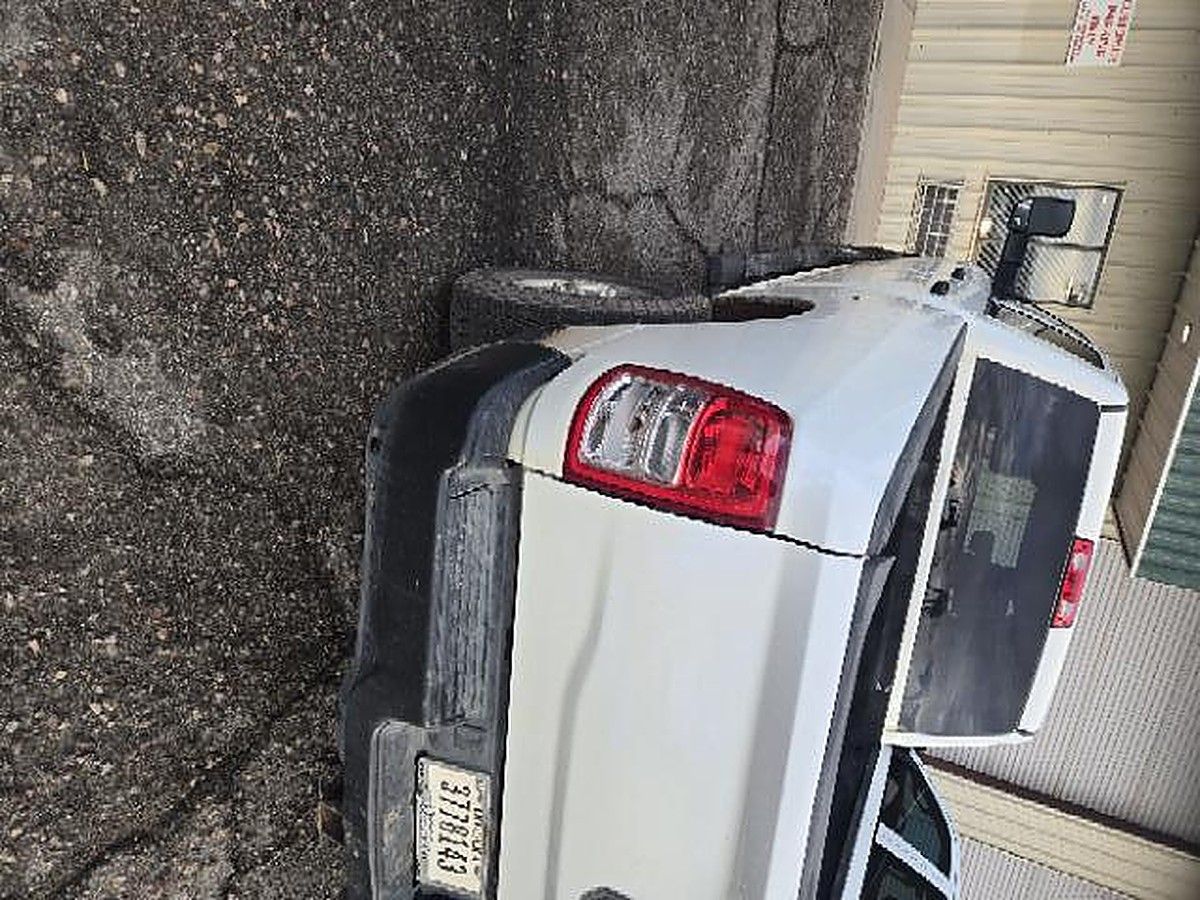 RAM 2500CREWTMG4WD photo 7