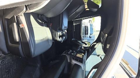 2022 RAM 2500CREWTMG4WD Truck Pu 3/4 Ton 4X4 Xl Crew Cab Gas