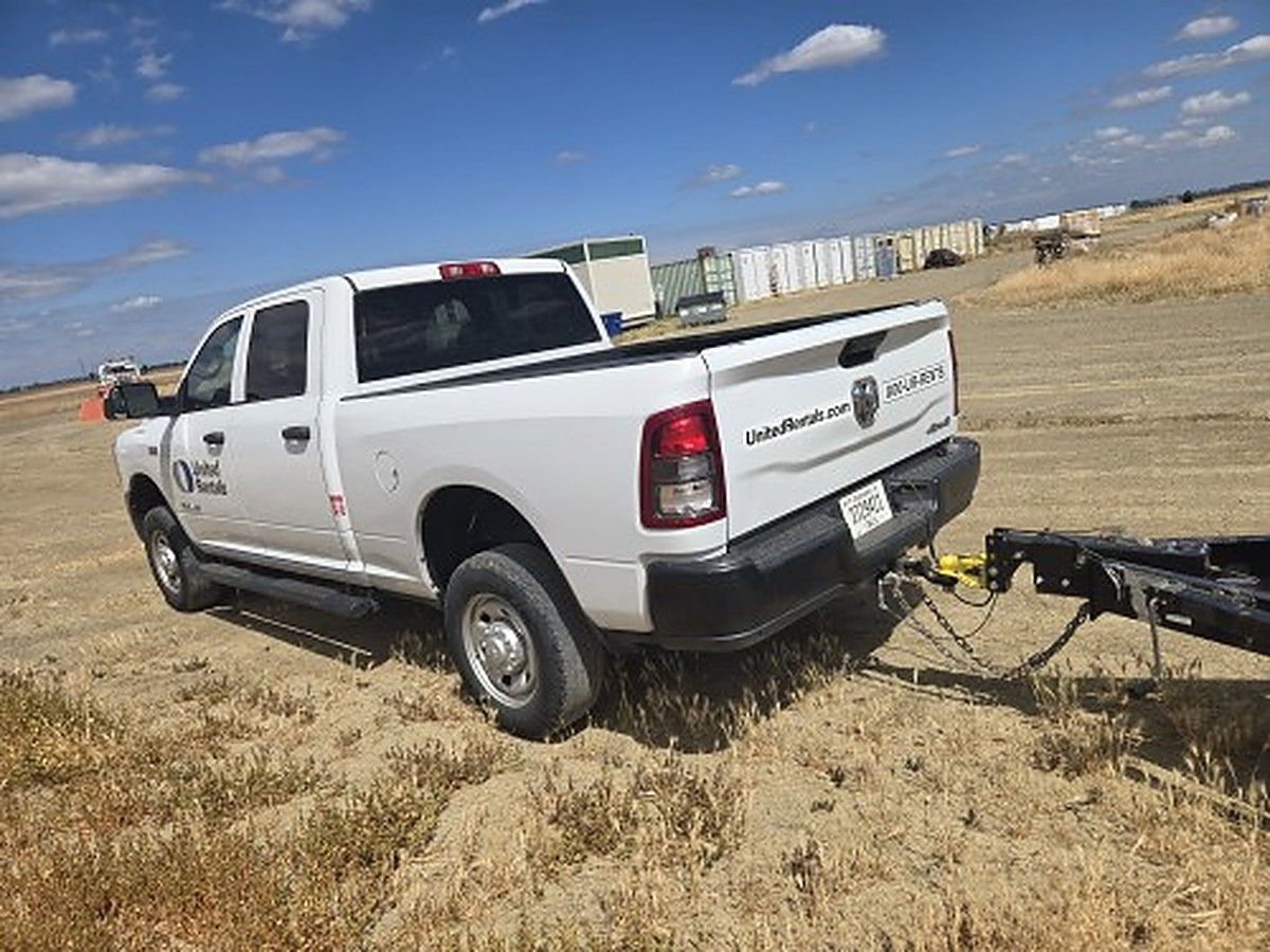 RAM 2500CREWTMG4WD photo 5